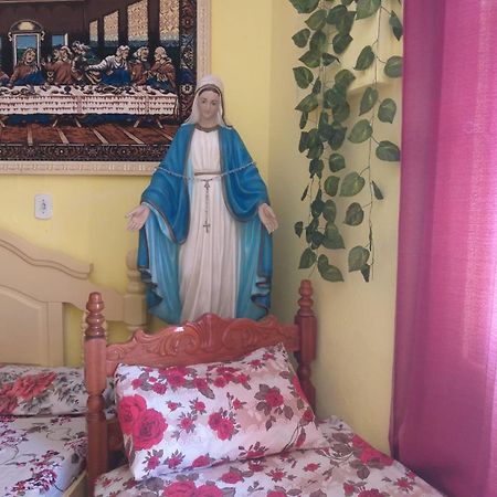 Casa Da Tia La Preco Unico Pela Casa Inteira, Cabem Ate 6 Pessoas Proximo Ao Santuario De Aparecida Villa Aparecida  Eksteriør bilde