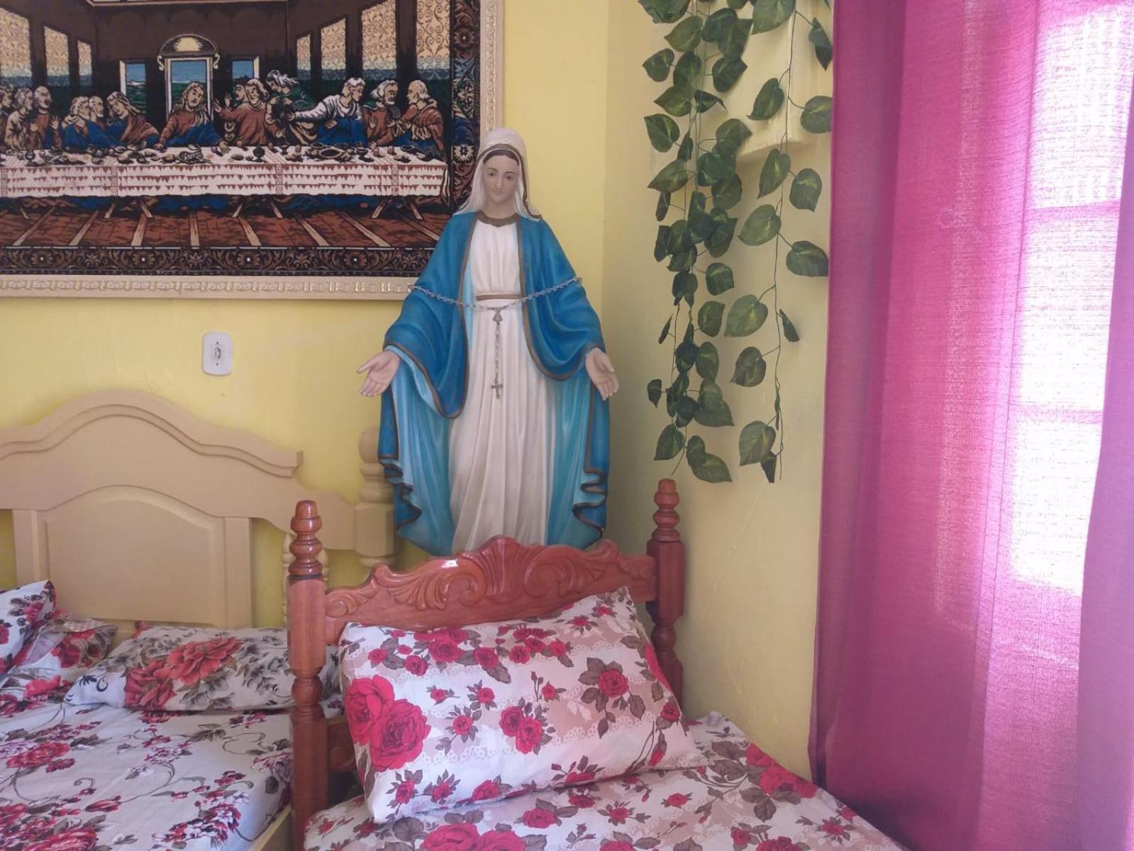 Casa Da Tia La Preco Unico Pela Casa Inteira, Cabem Ate 6 Pessoas Proximo Ao Santuario De Aparecida Villa Aparecida  Eksteriør bilde